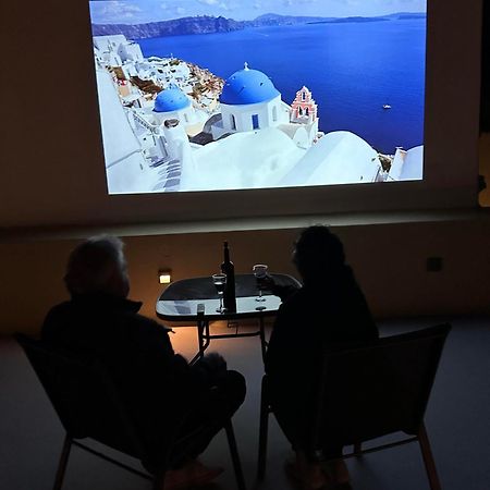 Love Nest With Hot Tub, Hammam & Outdoor Cinema Akrotírion Exteriér fotografie