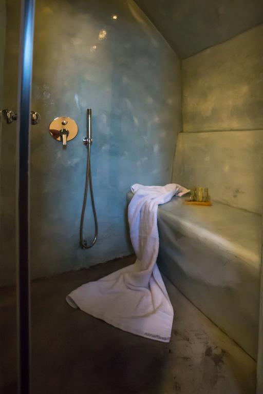 Love Nest With Hot Tub, Hammam & Outdoor Cinema Akrotírion Exteriér fotografie