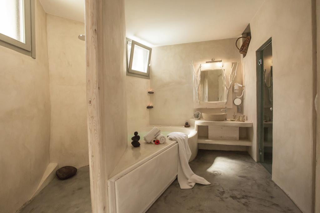 Love Nest With Hot Tub, Hammam & Outdoor Cinema Akrotírion Exteriér fotografie